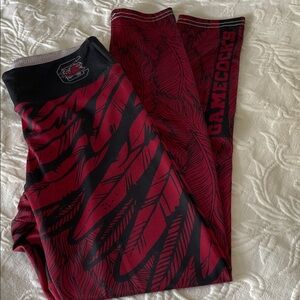 South Carolina Gamecock Leggings Black Burgundy Feathers